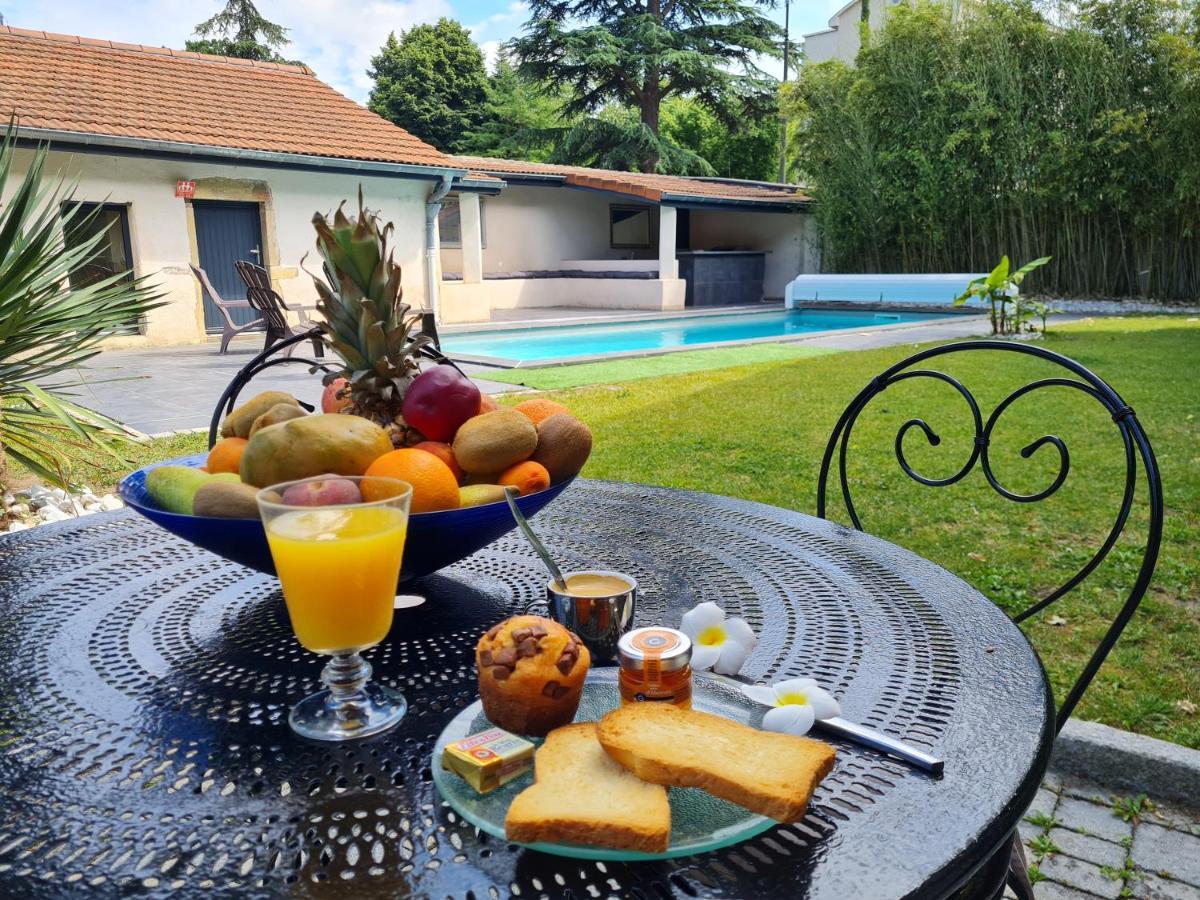 Lyon Faubourg - Priest Bed & Breakfast