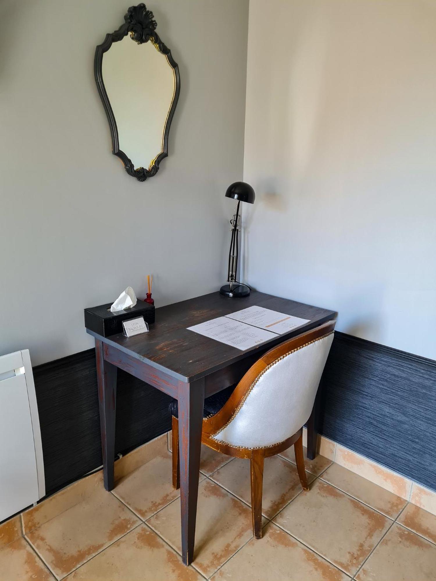 Bed & Breakfast Lyon Faubourg - Priest 3*